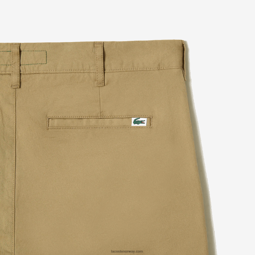 Lacoste chinos i bomull med slim passform 4J4X0T499 beige cb8 menn