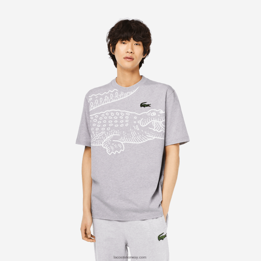 Lacoste t-skjorte med rund hals og løs passform med krokodilleprint 4J4X0T253 grå kine cca menn